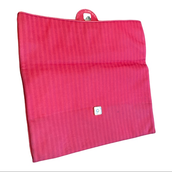 FENDI Foldable Vintage Clutch - Picture 7 of 9